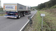 Wer zwischen Unteroberndorf und Zapfendorf mit dem Rad unterwegs ist, wird auch regelm&auml;&szlig;ig von Lkw &uuml;berholt.