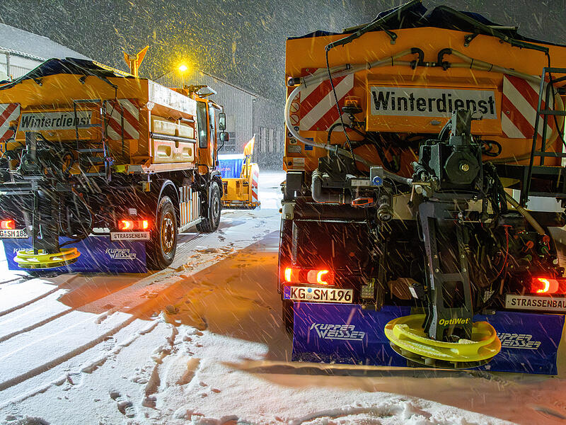 Mit dem Schneepflug unterwegsSchneer&auml;umen im Landkreis Bad Kissingen