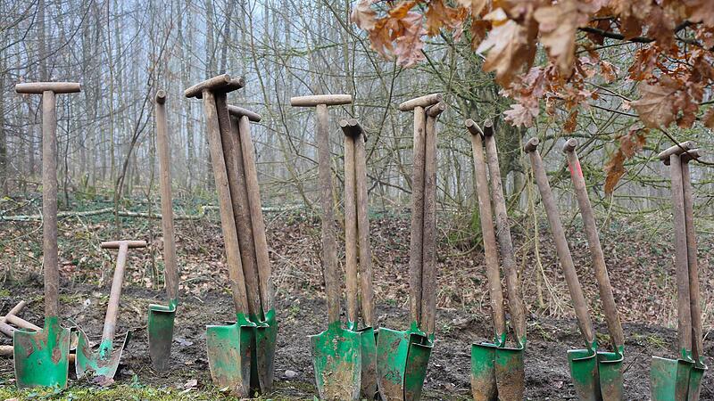 Der Griff zum Spaten bringt ESN bei der Nachhaltigkeit weiter.