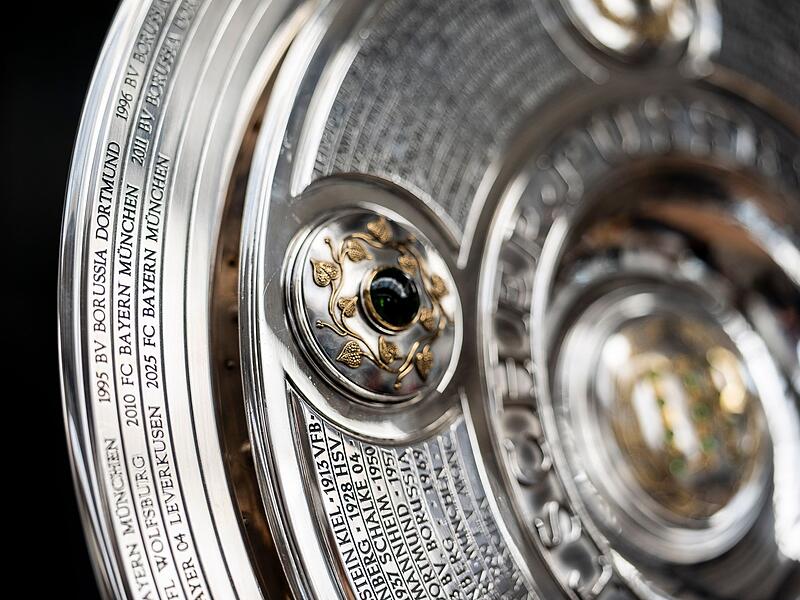 Meisterschale der Bundesliga