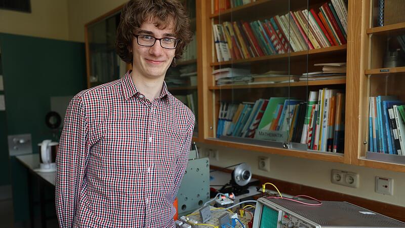 Ser Jahrgangsbeste Lukas Ströbel weiß schon genau, was er in Zukunft machen will. Ser Jahrgangsbeste Lukas Ströbel weiß schon genau, was er in Zukunft machen will.