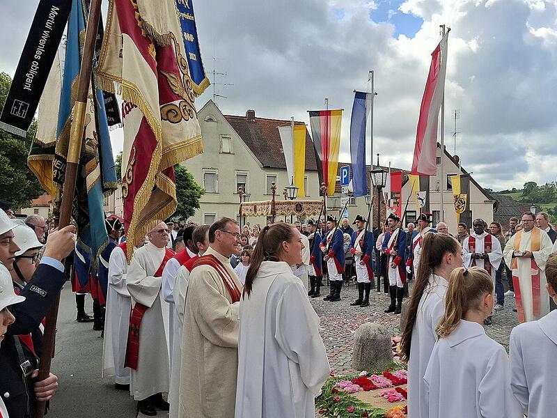 Heilig-Blut-Fest Burgwindheim Heilig-Blut-Fest Burgwindheim