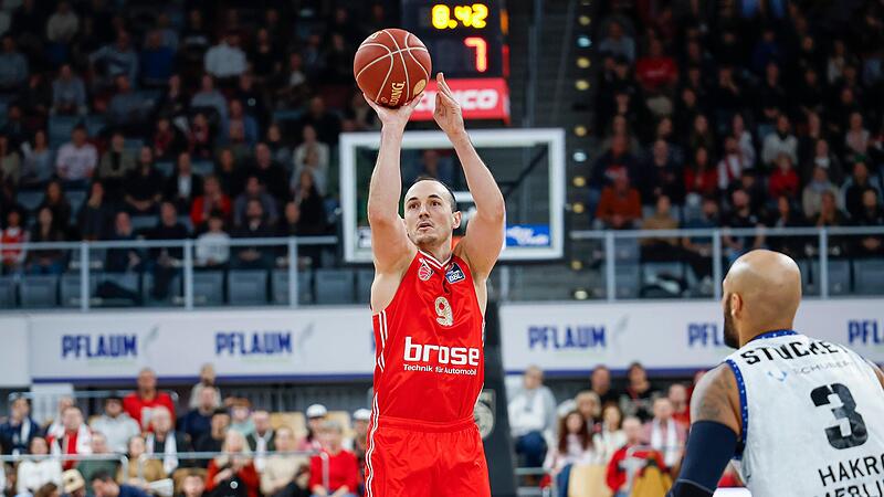 Baskets-Kapit&auml;n Karsten Tadda erzielte alle seine zw&ouml;lf Punkte durch Dreier.