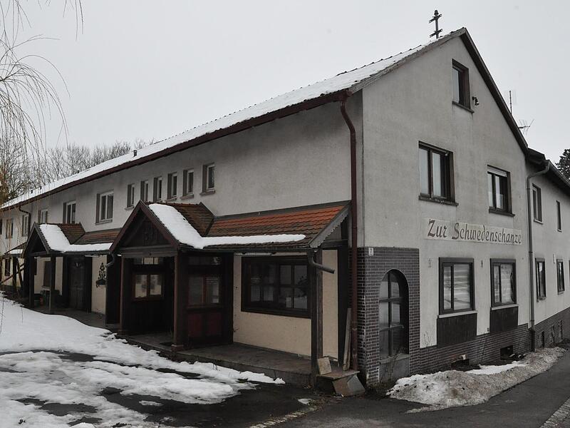 Der &bdquo;Schandfleck&ldquo; soll verschwinden: Ein Investor will das Geb&auml;ude abrei&szlig;en und eine Wohnanlage errichten.