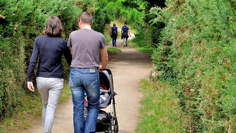 Der FT hat die besten Wanderstrecken in der Fr&auml;nkischen Schweiz gefunden, die sich gerade f&uuml;r die Osterferienzeit perfekt f&uuml;r Familien mit Kindern, Kinderwagen oder Rollstuhl eignen.Forchheim & Fr&auml;nkische Schweiz