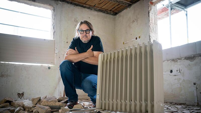 Er will niemanden frieren lassen. Bis zu einem Drittel der Energiekosten kann jeder Haushalt einsparen, ohne auf Komfort zu verzichten, sagt der Energiesparkommissar Carsten Herbert.