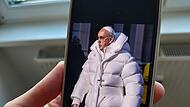 FAU Deepfake KI Forschung Papst Franziskus im modischen, weißen Wintermantel. Dieses Deepfake-Foto wurde mit dem KI-Bildgenerator "Midjourney" generiert und ging 2023 in den sozialen Medien viral.