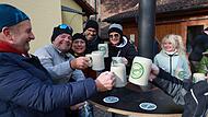 Der Bockbieranstich in Stiebarlimbach hat Tradition.