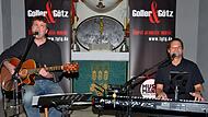 Bereits 2013 musizierten Goller & Götz vor dem Altar der Trebgaster Johanneskirche.