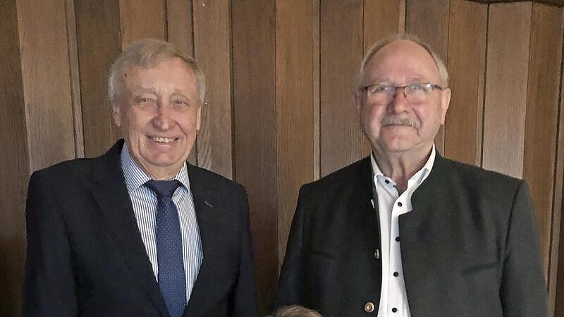 Agnes Werner bekam Besuch von Paul Steins (l.) und Otto Siebenhaar.