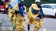 ABC-Übung der Feuerwehr: Der Katastrophenschutzzentrum im Landkreis Erlangen-Höchstadt soll nunverbessert werden. ABC-Übung der Feuerwehr: Der Katastrophenschutzzentrum im Landkreis Erlangen-Höchstadt soll nun verbessert werden.