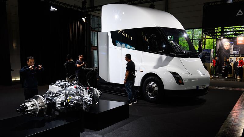 Tesla Semi Tesla Semi