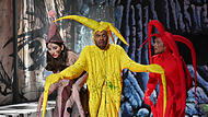 Antonia Bockelmann, Jeremias Beckford und Stefan Herrmann (v. l.) spielen in „Till Till Till“ am E.T.A.-Hoffmann-Theater in Bamberg.