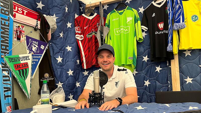 Tim Herterich im Rh&ouml;ner Fu&szlig;ball-Podcast Du Holz