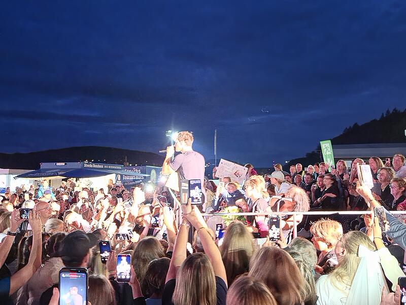 Wincent Weiss beim Open Air in Bad Kissingen