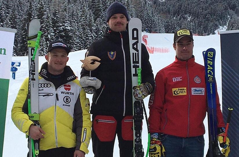Der Eppenreuther Jacob Schramm (links) wurde beim FIS-Rennen in Gr&ouml;den Zweiter.