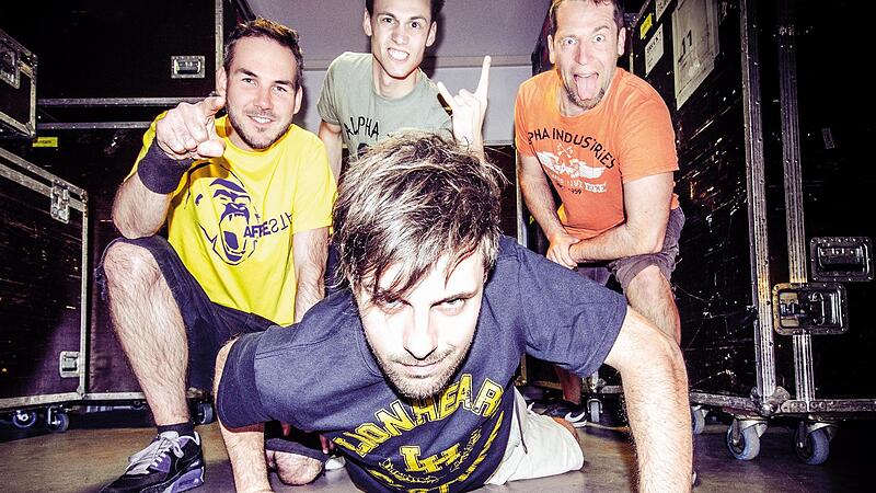 „Die Ärzte“ und die „Toten Hosen“ zählen zu den Punkurgesteinen Deutschlands. Mit ihren Hits sorgt am 19. November die Gruppe „Alex im Westerland“ für Stimmung im „Nepomuk“.