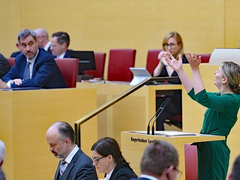 Sitzung des bayerischen Landtags mit Regierungserklärung Sitzung des bayerischen Landtags mit Regierungserklärung