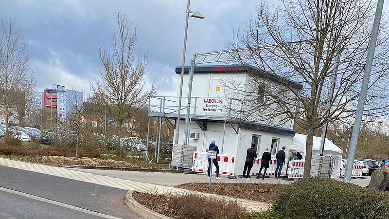 Gut besucht ist die Schnelltest-Strecke von Laboklin in der Steubenstra&szlig;e.