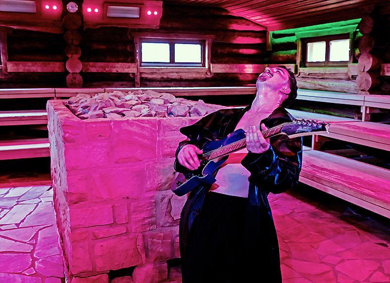 Die Obermain Therme lädt am 28. Juni zur großen Sauna-Nacht „Rockin’ all night long“ – ein Sommer-Event, der schon jetzt das Zeug zum Klassiker hat – ein. Die Obermain Therme lädt am 28. Juni zur großen Sauna-Nacht „Rockin’ all night long“ – ein Sommer-Event, der schon jetzt das Zeug zum Klassiker hat – ein.