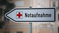Schild „Notaufnahme“ Schild „Notaufnahme“