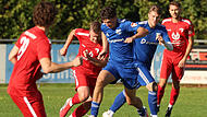 Louis Witzgall (am Ball, im Spiel gegen Reichmannsdorf) schoss den zwischenzeitlichen Ausgleich gegen den TSV Mönchröden II. Für Punkte reichte es für den FC Mitwitz allerdings nicht. Louis Witzgall (am Ball, im Spiel gegen Reichmannsdorf) schoss den zwischenzeitlichen Ausgleich gegen den TSV Mönchröden II. Für Punkte reichte es für den FC Mitwitz allerdings nicht.