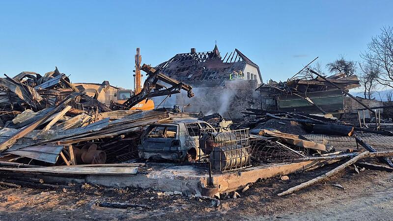 Brand an Heiligabend &ndash; Millionenschaden an Hofgeb&auml;uden