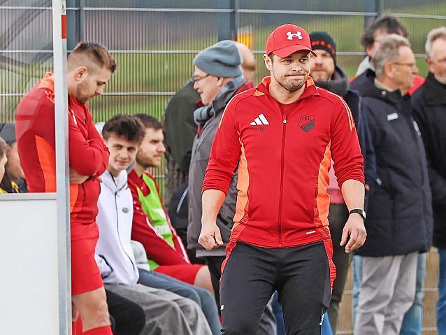 TSV Windheim: Trainer Jan Winterstein tippt Der TSV Windheim hat unter Jan Winterstein seit fünf Spielen nur verloren.