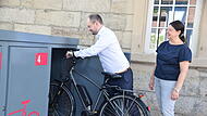 Kronacher Bahnhof: Fahrrad sicher parken mit Velo-Safes Kronacher Bahnhof: Fahrrad sicher parken mit Velo-Safes