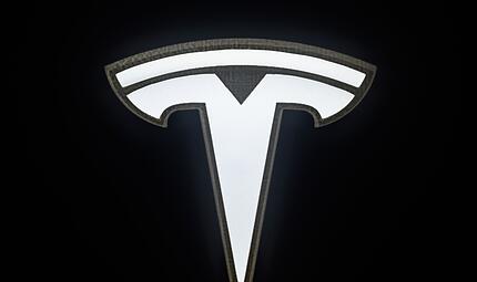 Tesla Tesla