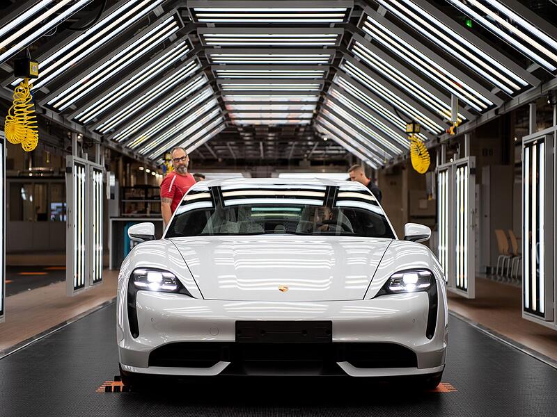 Porsche Taycan Porsche Taycan