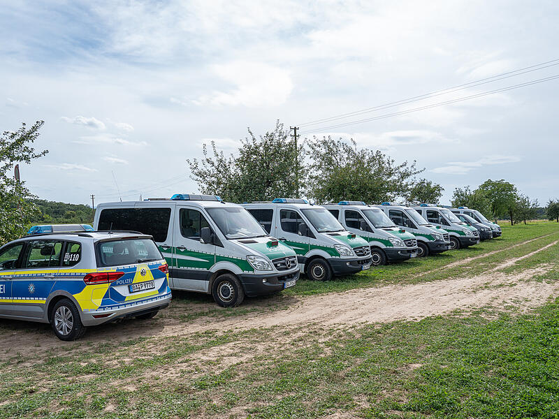 Polizei geht bei Vermisstensuche von Gewaltverbrechen aus: Mann wegen des Verdachts des Totschlags verhaftetVermisstenfall Bammersdorf Polizei geht bei Vermisstensuche von Gewaltverbrechen aus: Mann wegen des Verdachts des Totschlags verhaftetVermisstenfall Bammersdorf