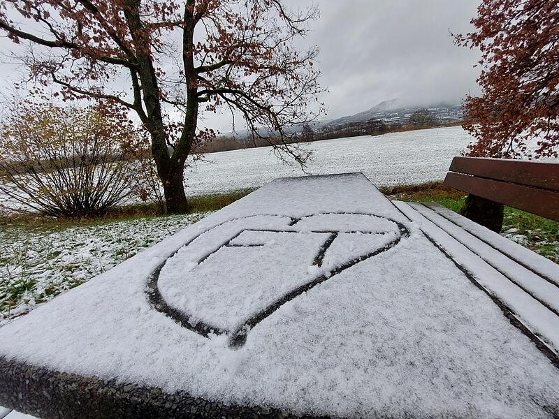 So sch&ouml;n ist die Fr&auml;nkische Schweiz im ersten Schnee der Saison 2023/24So sch&ouml;n ist die Fr&auml;nkische Schweiz im ersten Schnee der Saison 2023/24