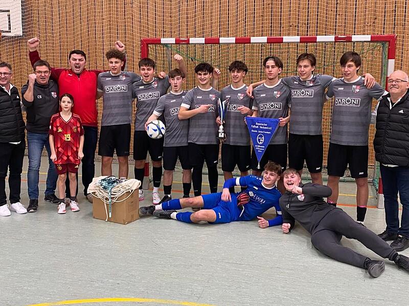 Die U19-Junioren der Dreiberg Kickers holten sich den Titel bei der unterfr&auml;nkischen Meisterschaft.