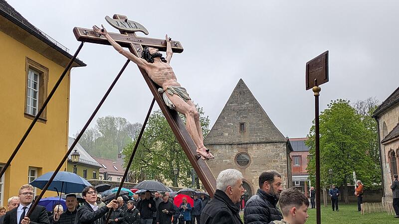 Karfreitagsprozession Neunkirchen am Brand 2025Karfreitagsprozession Neunkirchen am Brand 2025