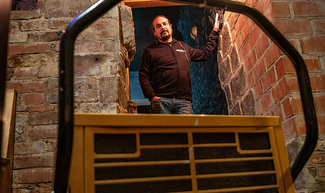 Bautrockner laufen. Backstage-Wirt Jens Burkartsmaier: Betrieb wieder m&ouml;glich.