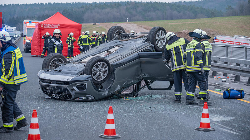 Schwerer Unfall auf der A3 bei Schl&uuml;sselfeld