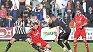 Vor fast genau einem Jahr standen sich der FC Sand und die DJK Dampfach (rote Trikots) im Seestadion schon einmal im Relegations-Hinspiel gegenüber. Die Partie endete damals 2:2. Vor fast genau einem Jahr standen sich der FC Sand und die DJK Dampfach (rote Trikots) im Seestadion schon einmal im Relegations-Hinspiel gegenüber. Die Partie endete damals 2:2.
