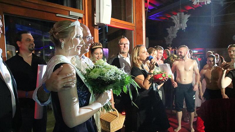 Michelle I. (links) bei ihrer Inthronisierung im Herbst 2018 in der Staffelsteiner Obermain-Therme.