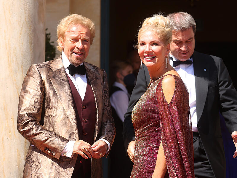 Thomas Gottschalk (l), Karina Mro&szlig; und Markus S&ouml;der, Ministerpr&auml;sident Bayerns