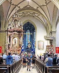 Pilger in der Kirche Maria im Sand Dettelbach. Pilger in der Kirche Maria im Sand Dettelbach.