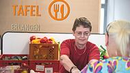 In den vier Tafel-Ausgabestellen der Diakonie Erlangen werden vollwertige Lebensmittel an bed&uuml;rftige Personen in Erlangen und Umgebung verteilt.
