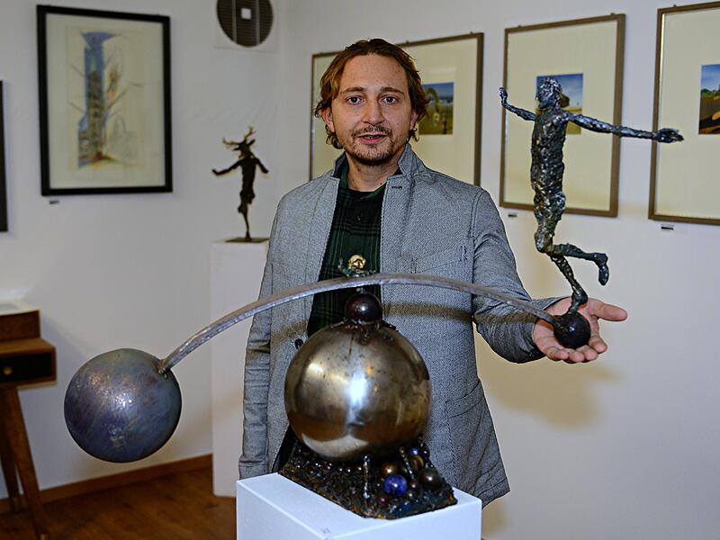 Mit seiner Bamberger Galerie "Alles ein Mal" will Kilian Hoock Kunst und Kommerz miteinander vers&ouml;hnen