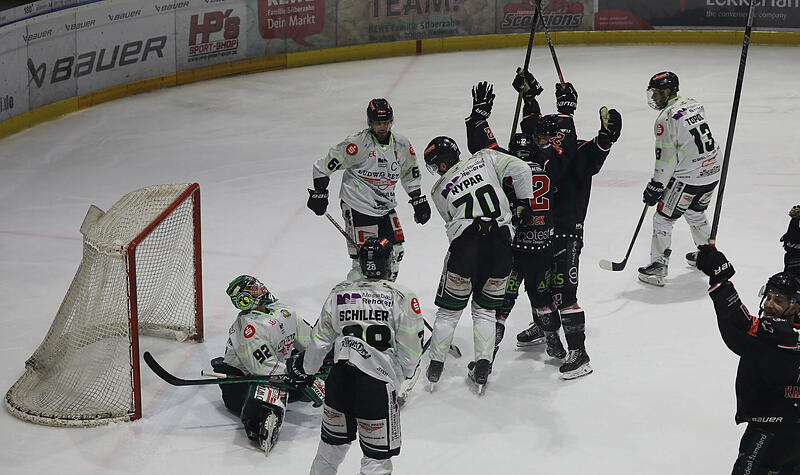 Hannover Indians gegen Höchstadt Alligators, Play-off-Achtelfinale , Eishockey Hannover Indians , Eishockey