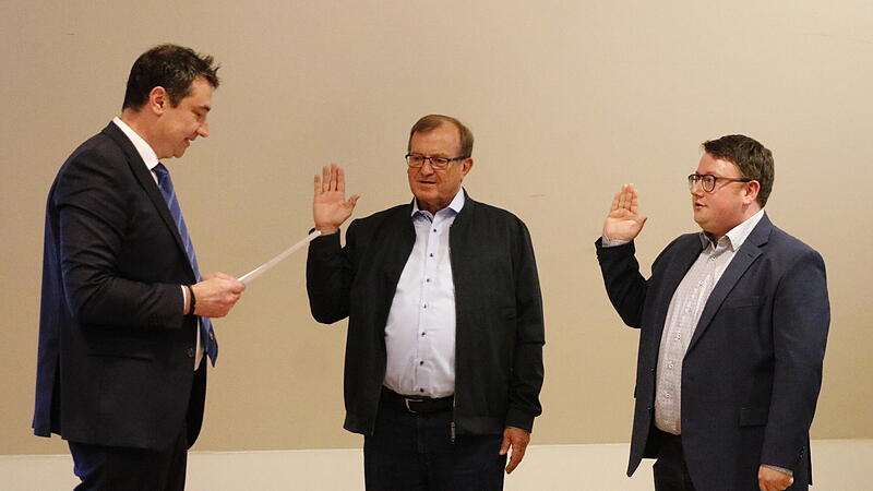 Als seine Stellvertreter hat Martin D&ouml;ring jetzt Setrick R&ouml;der (rechts) als Zweiten und Oswald Purucker (Mitte) als Dritten B&uuml;rgermeister f&uuml;r Marktleugast vereidigt.