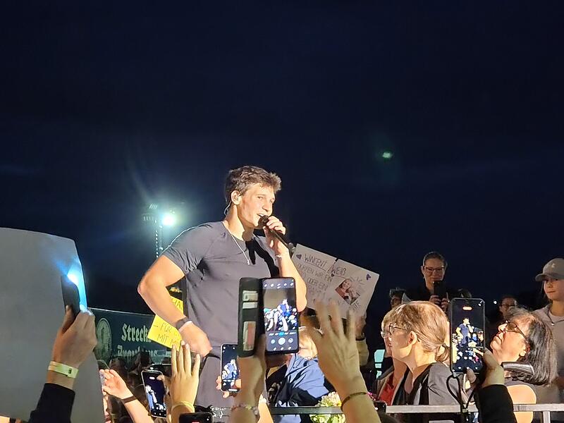 Wincent Weiss beim Open Air in Bad Kissingen
