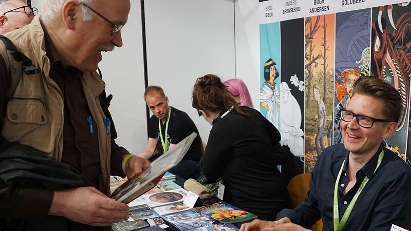 Dänische Autoren wie Palle Schmidt und Tatiana Goldberg waren während des Comic-Salons in Erlangen auf der Suche nach deutschen Verlegern.