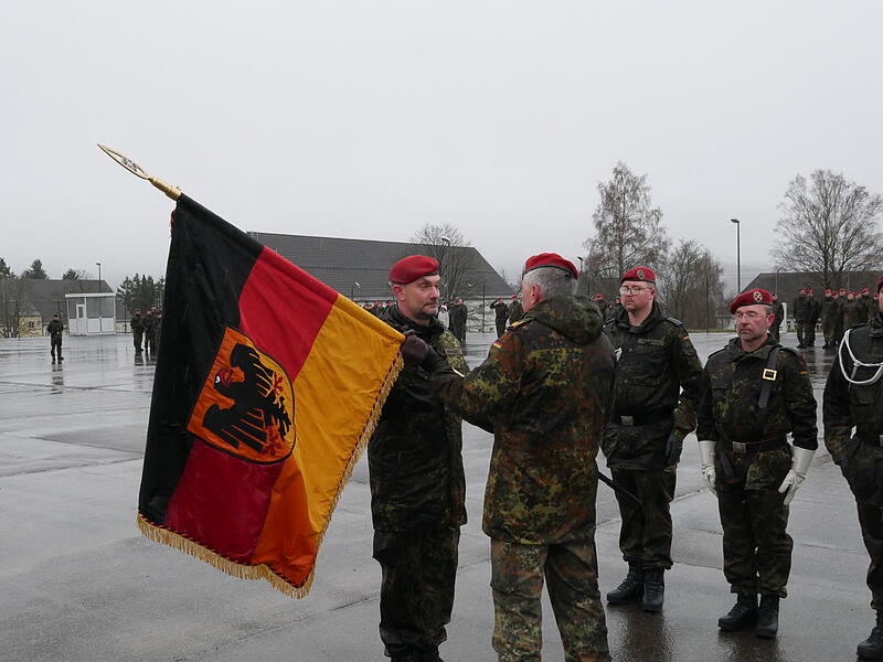Übergabe Bereich Truppenübungsplatzkommandantur Süd von Oberstleutnant Rainer Hoch an Oberstleutnant Torsten Reinhardt.Kommandoübergabe Wildflecken von Oberstleutnant Rainer Hoch an Oberstleutnant Torsten Reinhardt Übergabe Bereich Truppenübungsplatzkommandantur Süd von Oberstleutnant Rainer Hoch an Oberstleutnant Torsten Reinhardt.