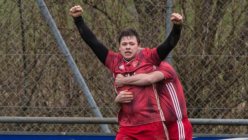 Jonas Zwosta erzielte den sp&auml;ten F&uuml;hrungstreffer f&uuml;r den TSV Windheim und bereitete in der Nachspielzeit das Tor zum 2:0-Endstand vor.