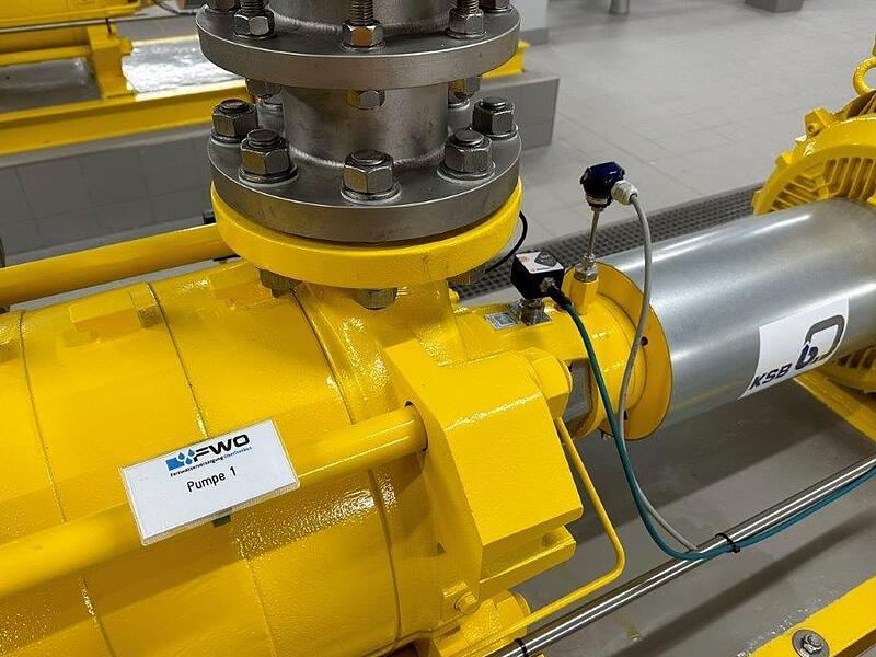 Hightech, aber unscheinbar: Ein kleines Kästchen  und eine Sonde sind alles, was von dem Überwachungssystem zu sehen ist.